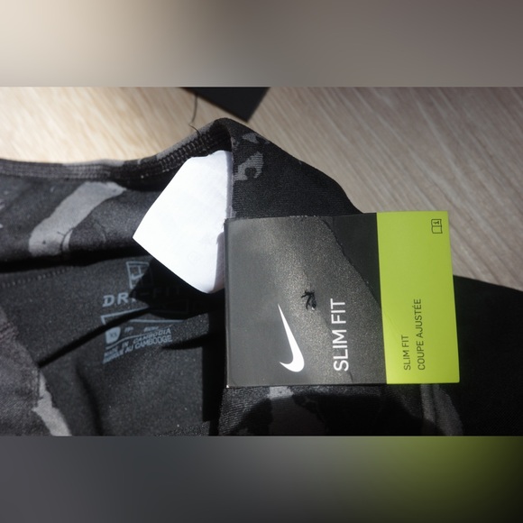 Dri fit Slim Fit Xs Skort - Picture 9 of 9